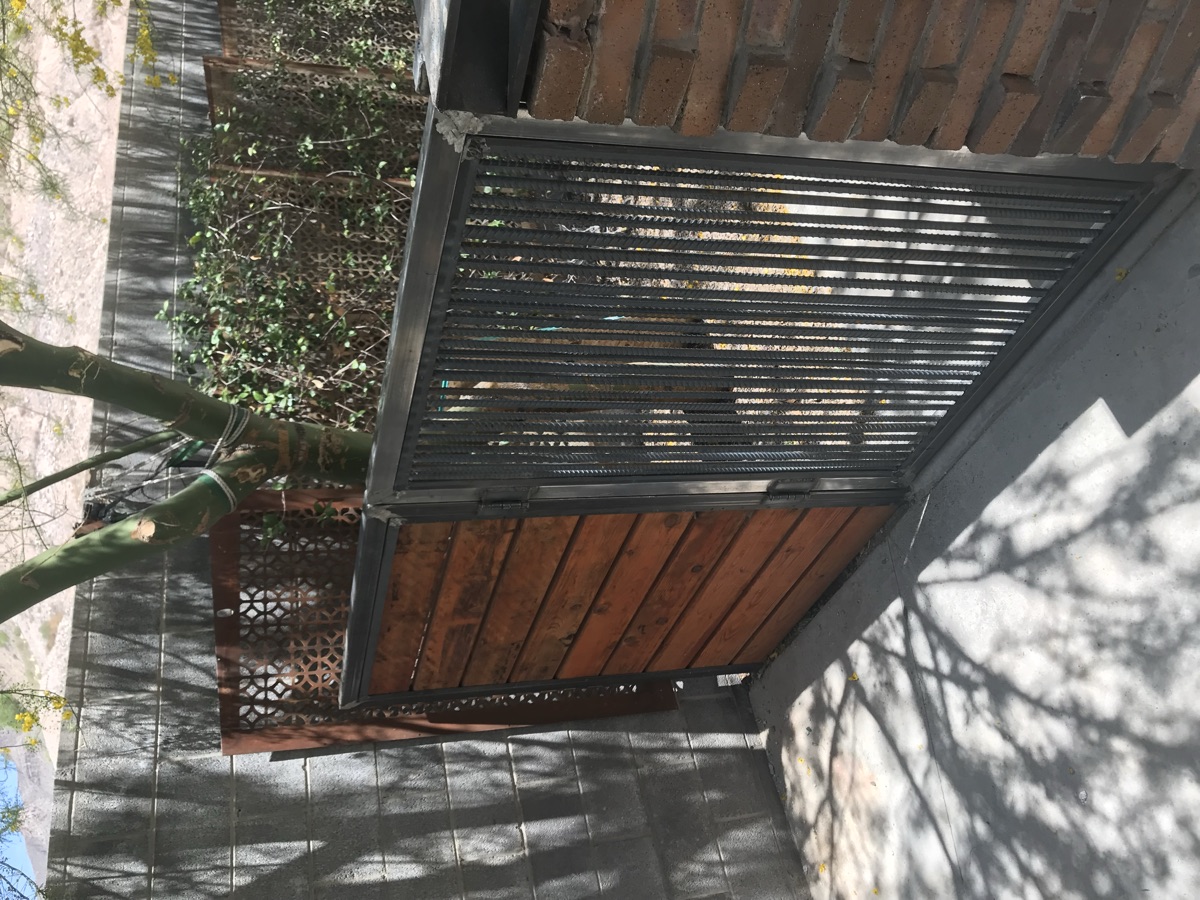 Custom iron gate
